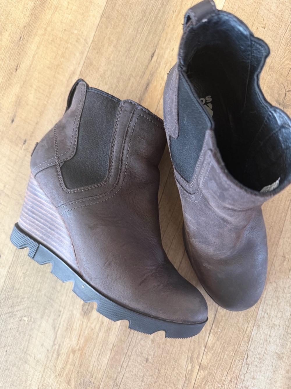 SOREL Joan Uptown Chelsea Boots | Blackened Brown - Picture 2 of 9